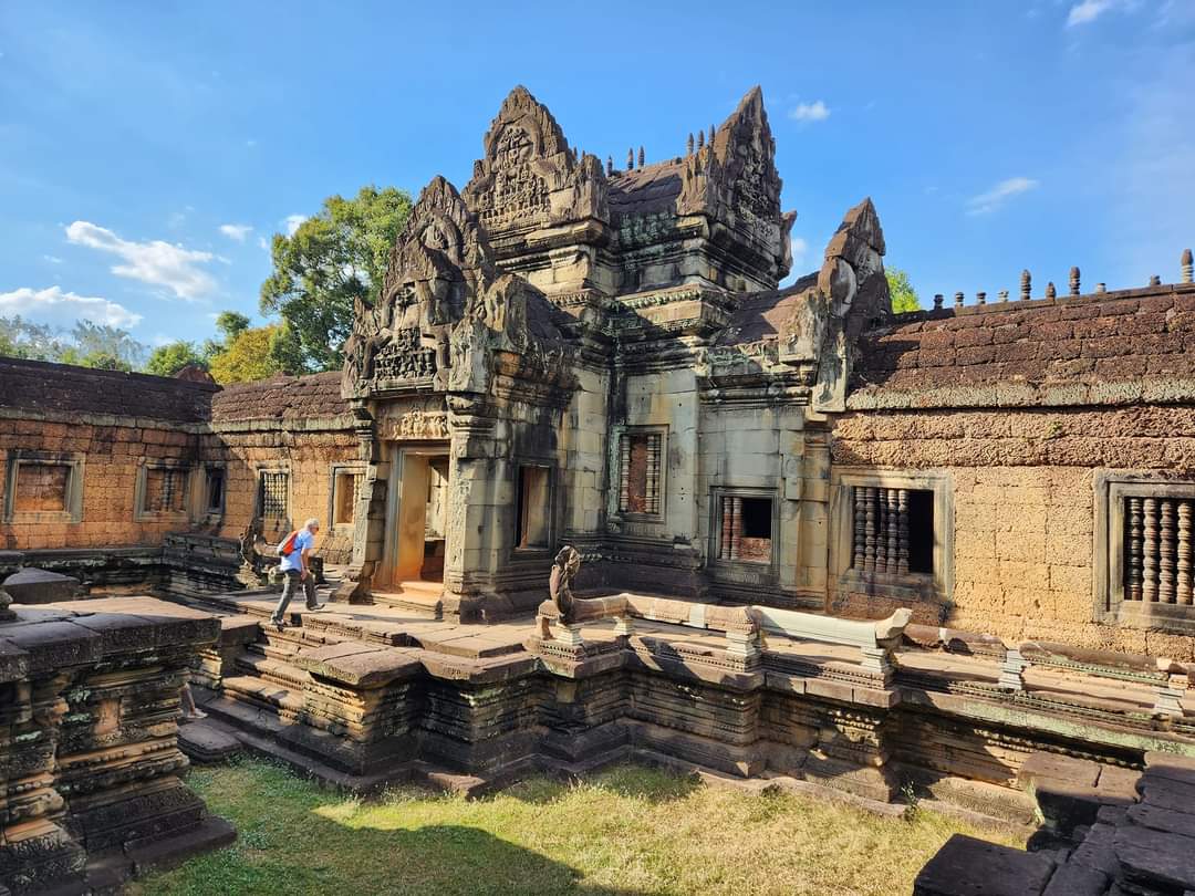 Banteay Samre-Angkor Cambodia Adventure 03