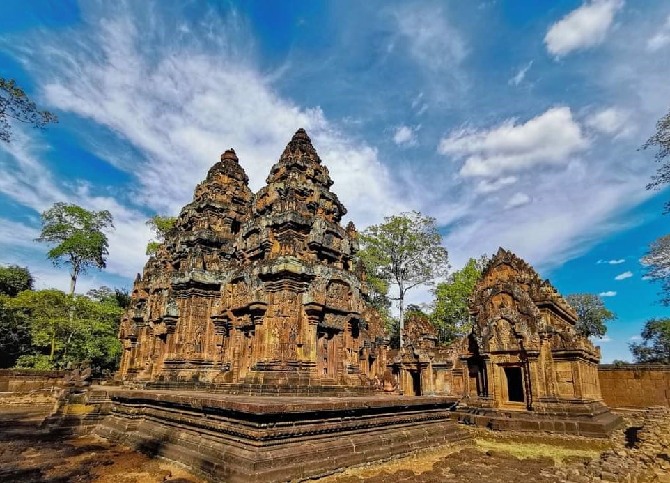 Banteay Srei-Angkor Cambodia Adventure 01